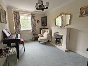 Photo 11- click for photo gallery